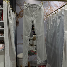 Load image into Gallery viewer, 7 For All Mankind | Women's Gray Flare Bottom Jeans | Size: 29
