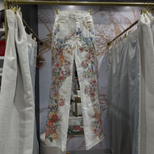 Load image into Gallery viewer, Guess | Women's White and Floral Print Jeans | Size: 26
