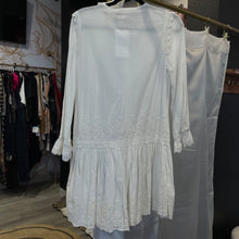 Load image into Gallery viewer, Chelsea &amp; Violet | Women's White Lace Button Up Dress | Size: S
