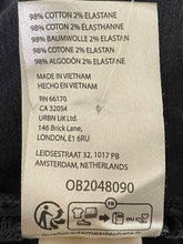 Load image into Gallery viewer, Pilcro | Women's Black Straight Leg Pants | Size: 25
