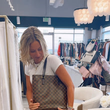 Load image into Gallery viewer, Louis Vuitton Vavin Monogram Canvas Shoulder Bag | Leather Strap | Savour Clothing
