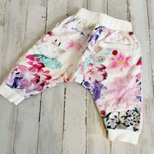Load image into Gallery viewer, Munster | Girls Watercolor Floral Jogger Pants | Size: 3-6M
