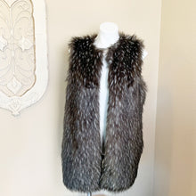 Load image into Gallery viewer, Trouve | Women&#39;s Black and White Faux Fur Vest | Size: L
