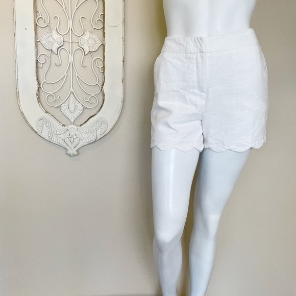 Cynthia Rowley | White Linen Blend Shorts | Size: 8