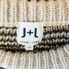 Load image into Gallery viewer, John + Jenn | Women&#39;s Leopard Print Pullover Sweater | Size: S
