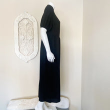 Load image into Gallery viewer, Asos | Women&#39;s Black Wide Leg Crop Jumpsuit | Size: 6

