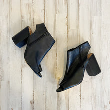 Load image into Gallery viewer, Steve Maddison | Womens Black Leather Open Toe Block Heel Bootie | Size: 8.5
