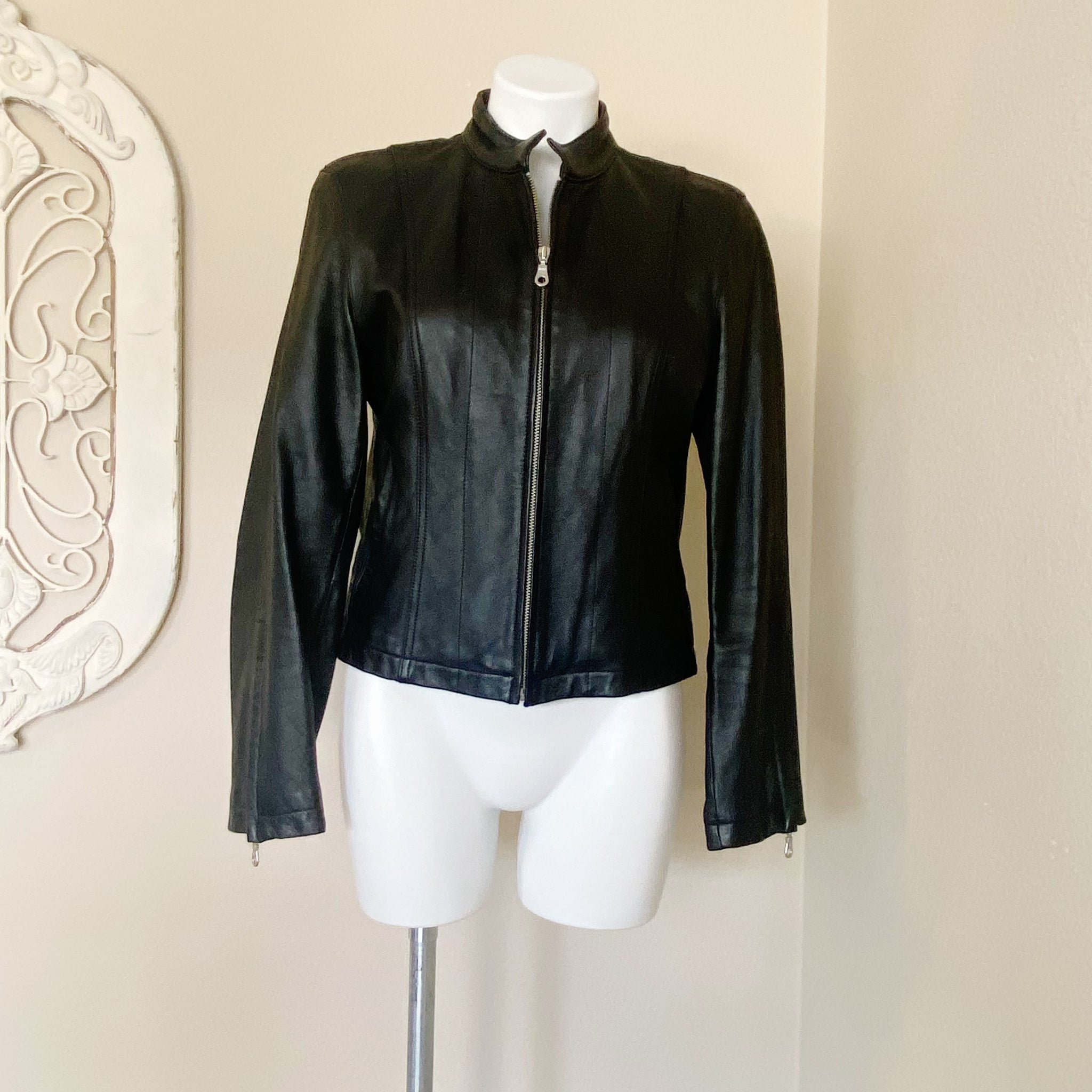 Wilsons Leather | Womens Black Leather Moto Zip Jacket | Size: M