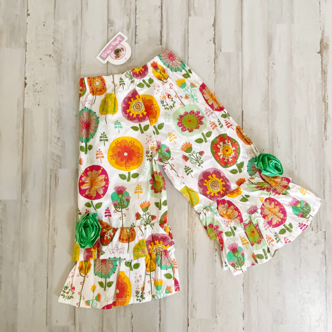 Jelly the Pug | Girl's White w/ Florals Ruffled Fiorito Kassi Pants | Size: 4T