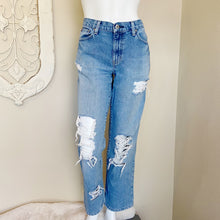 Load image into Gallery viewer, Tommy Hilfiger | Womens Vintage Y2K Blue Distressed Boyfriend Jeans | Size: 6
