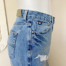 Load image into Gallery viewer, Tommy Hilfiger | Womens Vintage Y2K Blue Distressed Boyfriend Jeans | Size: 6
