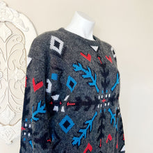 Load image into Gallery viewer, Tyrolia by Head | Gray Wool Blend Snowflake Knit Pullover Sweater| Size: M
