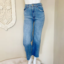 Load image into Gallery viewer, DL1961 | Womens Hepburn Marley High Rise Wide Leg Jeans | Size: 24
