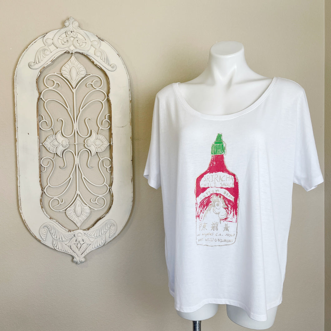 Custom Ketchup | Womens White Sriracha Graphic Print Short Sleeve Tee | Size: L