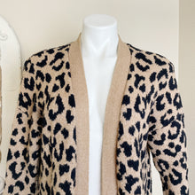 Load image into Gallery viewer, Yes Lola | Womens Black and Tan Leopard Print Open Cardigan Sweater | Size: S

