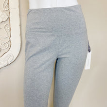 Load image into Gallery viewer, Chico&#39;s | Womens Zenergy Heather Grey Crop Legging with Tags | Size: S
