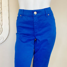 Load image into Gallery viewer, Chico&#39;s | Womens Blue So Lifting Crop Pants | Size: S
