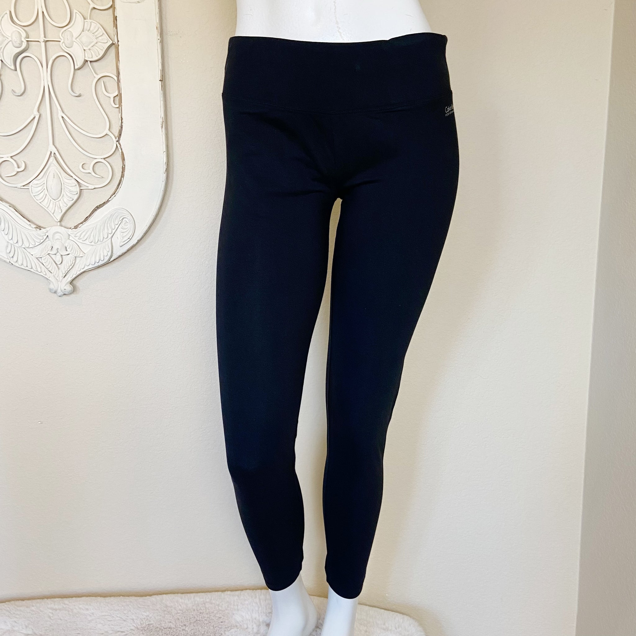 Calvin Klein | Women\'s Black | Leggings Clothing Savour – Size: L Workout Athletic