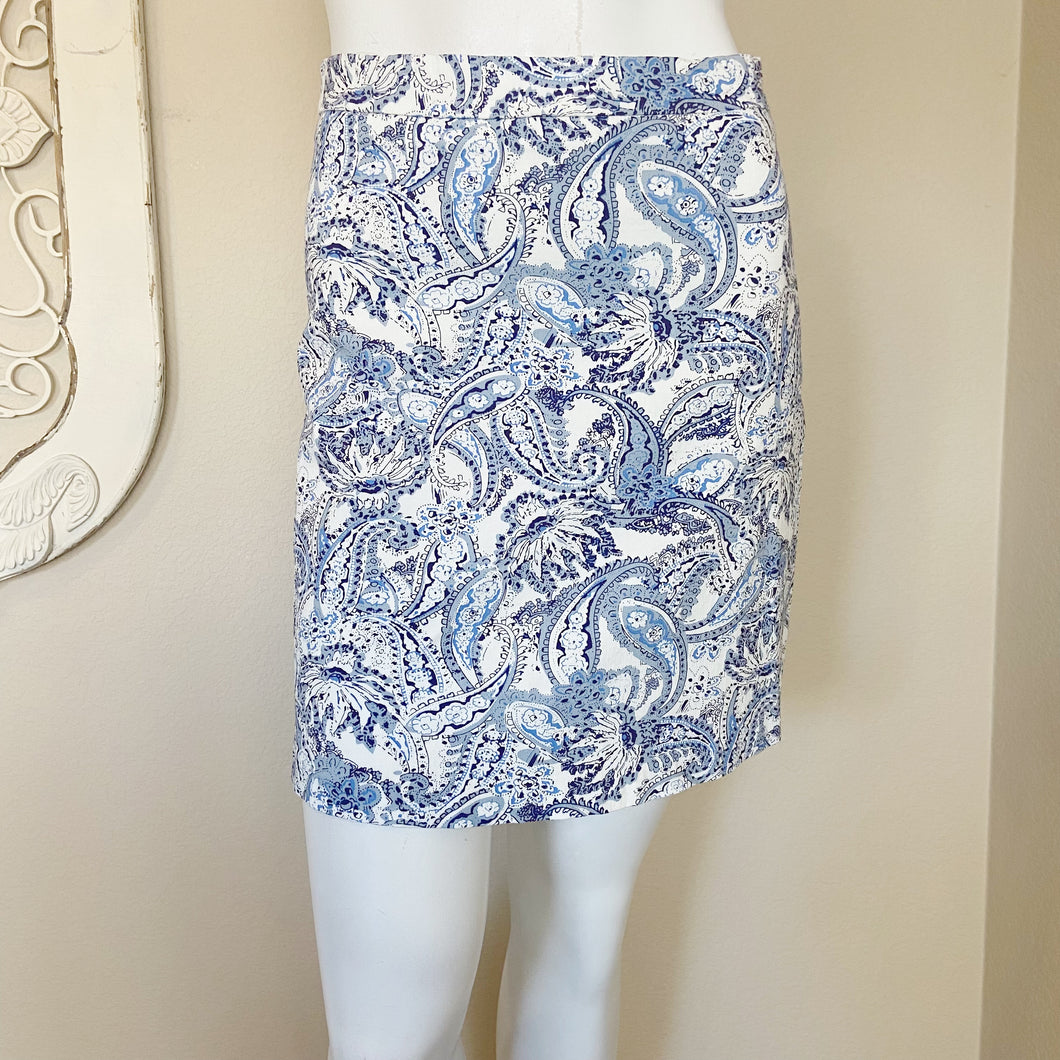 Margaret M | Womens Blue Gray and Purple Floral Paisley Print Relaxed Pull On Skirt | Size: XS Petite