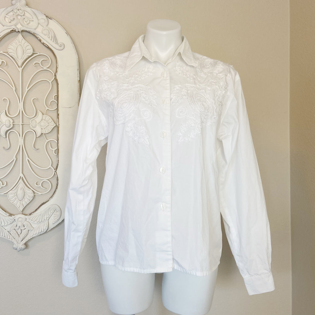 Ishyu | Women's Vintage White Ribbon Button Down Blouse | Size: 10