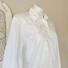 Load image into Gallery viewer, Ishyu | Women&#39;s Vintage White Ribbon Button Down Blouse | Size: 10
