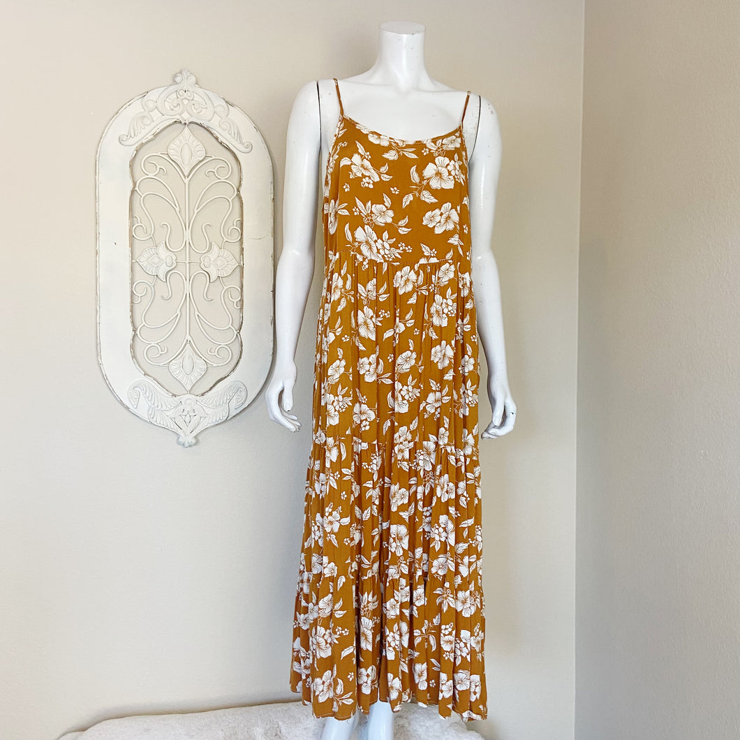 Day to Day | Women's Orange and White Floral Tiered Midi Dress | Size: L