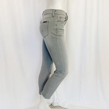 Load image into Gallery viewer, Hudson | Women&#39;s Light Gray Natalie Midrise Super Skinny Ankle Jeans | Size: 25
