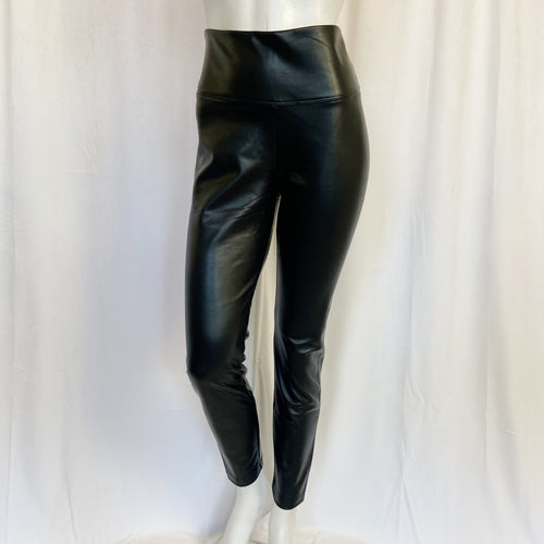 Women's Jacquard Mid-Rise Straight Leg Cropped Pants - A New Day™ Navy 6 –  Target Inventory Checker – BrickSeek
