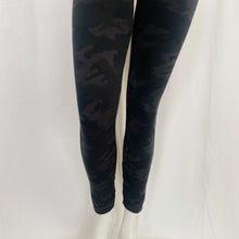 Load image into Gallery viewer, Spanx | Women&#39;s Camo Print Athletic Leggings | Size: XL
