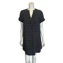 Load image into Gallery viewer, H &amp; M | Womens Black and White Small Leaf Pattern Short Sleeved Dress | Size: 2
